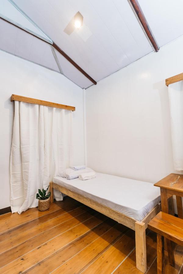 Higala Hostel Siargao General Luna  Bagian luar foto